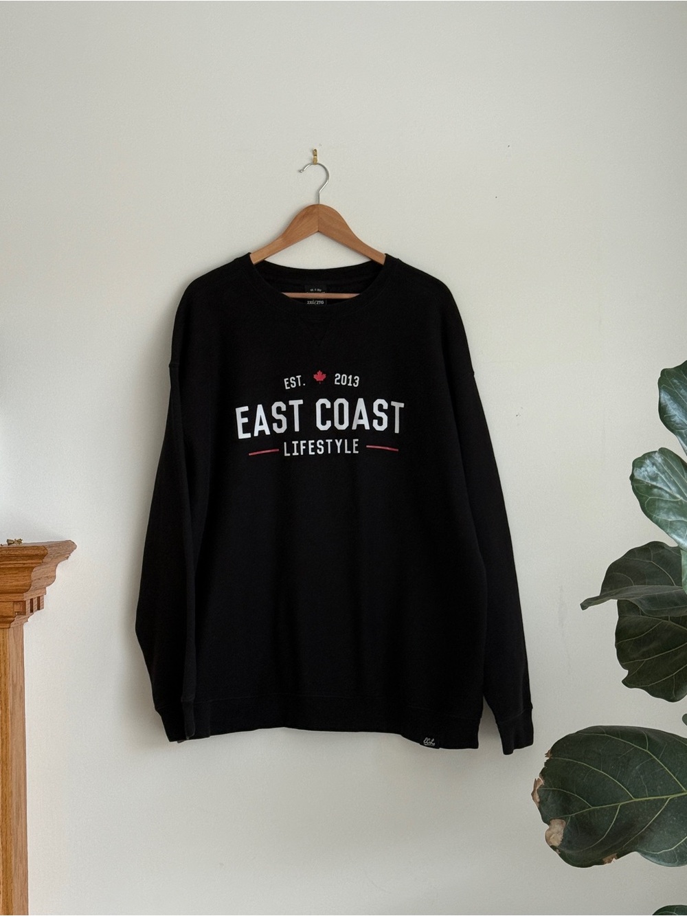 East Coast Lifestyle Men's Black Crewneck Sweatshirt